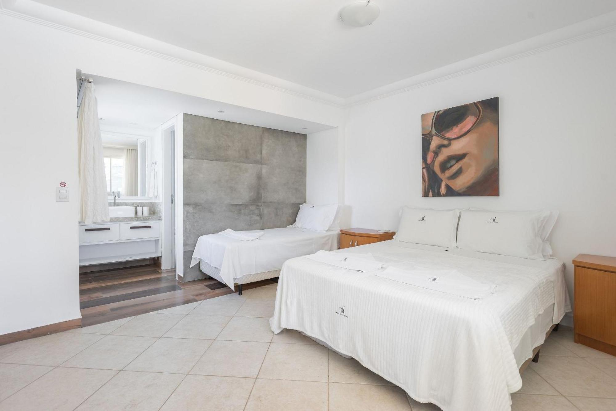 Casa Do Artista A 60M Do Mar, Piscina, 4 Quartos Бомбіняс Екстер'єр фото